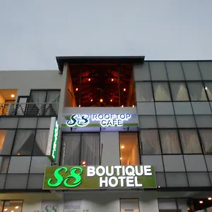 S8 Boutique Near Klia 1 & Klia 2 Hotel Sepang
